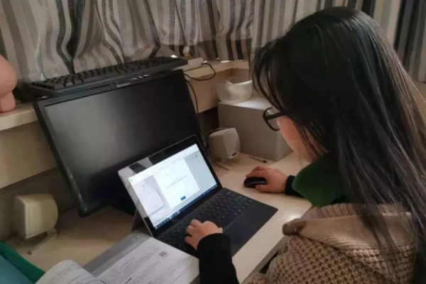如何保护孩子的视力 石斛手机眼贴